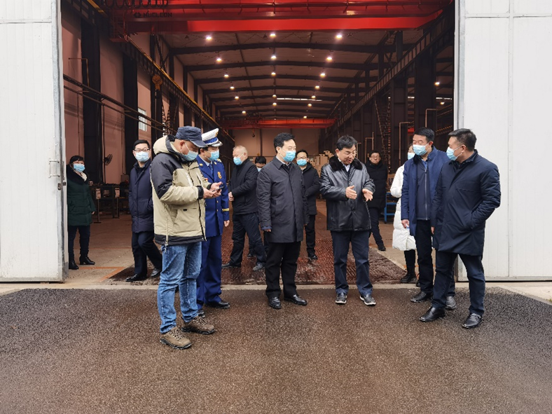 宜昌市副市長汪元程帶隊檢查公司元旦、春節(jié)前安全生產(chǎn)工作